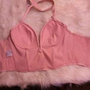 Bustier light pink rhinestone neck